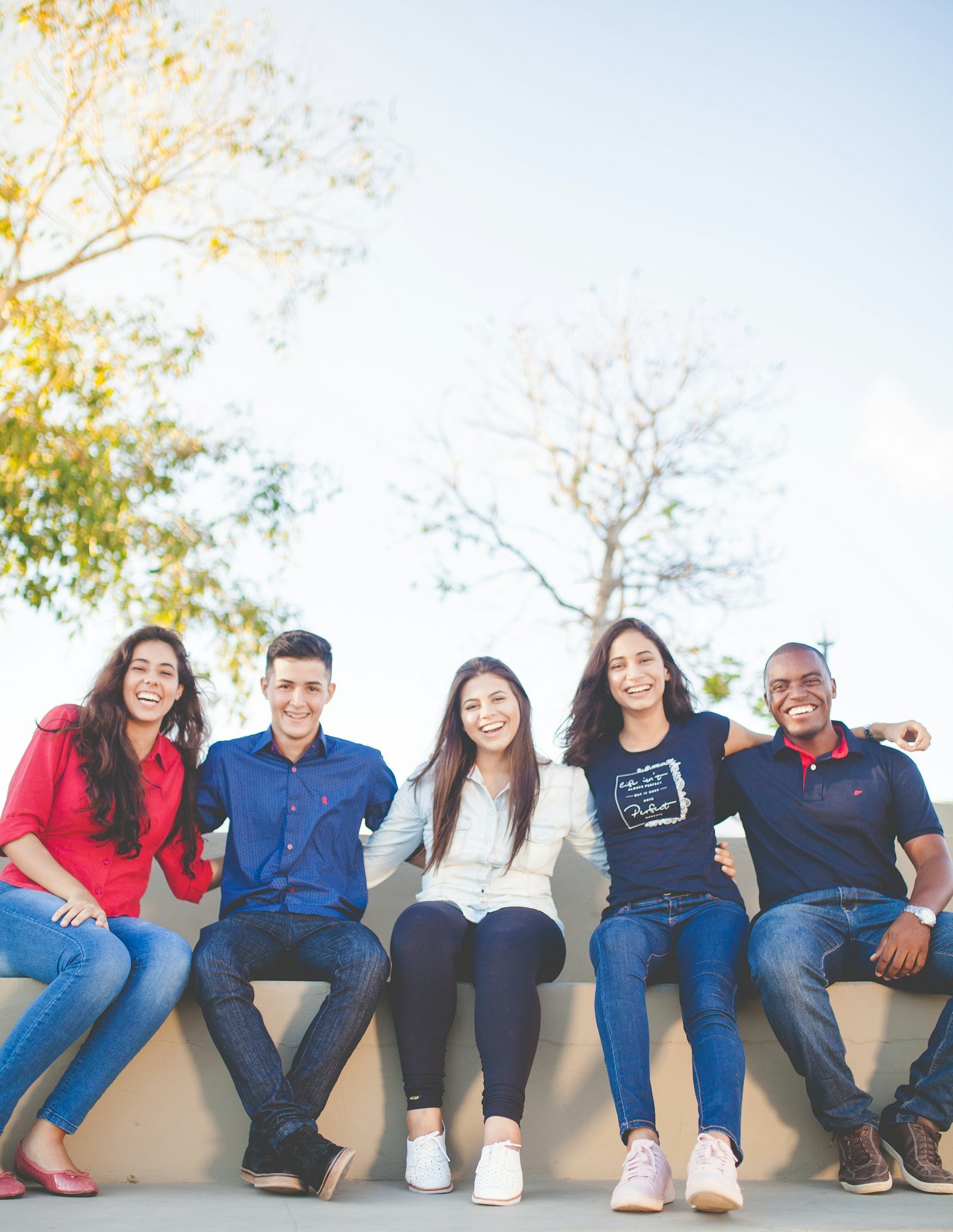 A group of international students together on campus